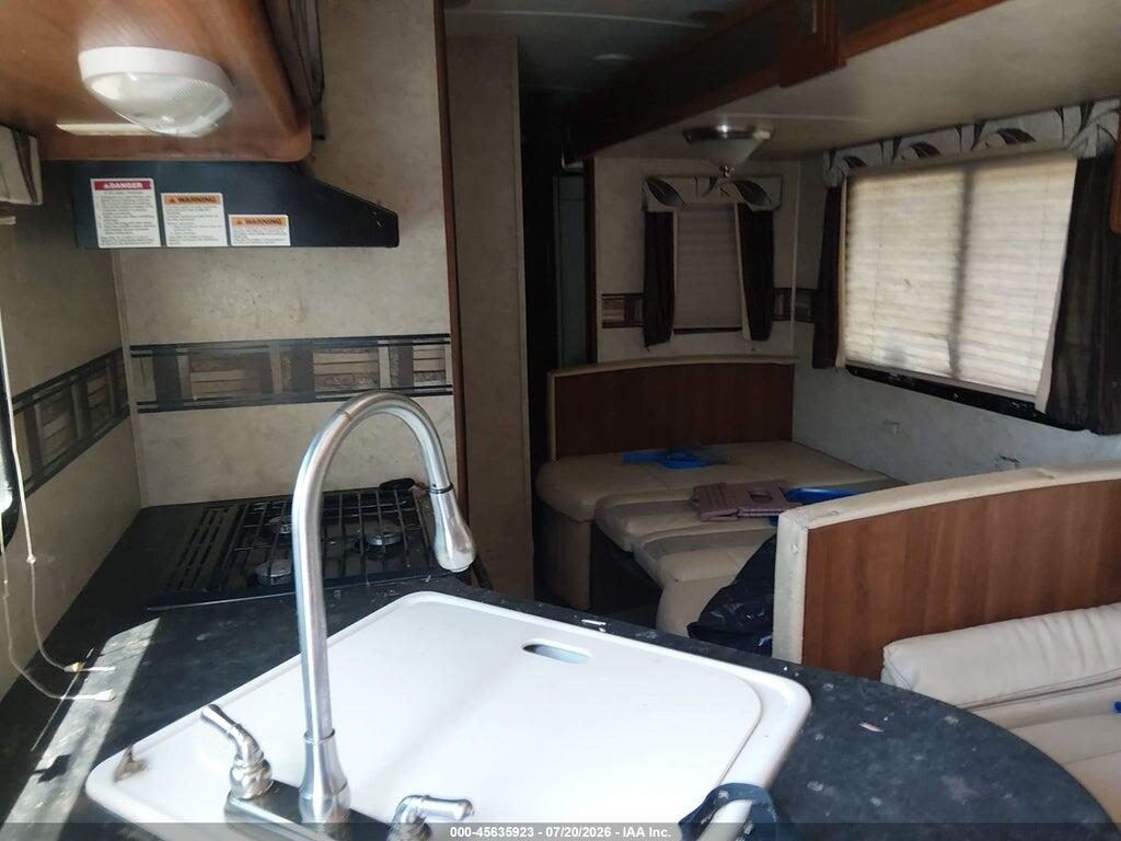 4YDT31B24DD423507 2013 KEYSTONE RV PREMIER photo no. 5
