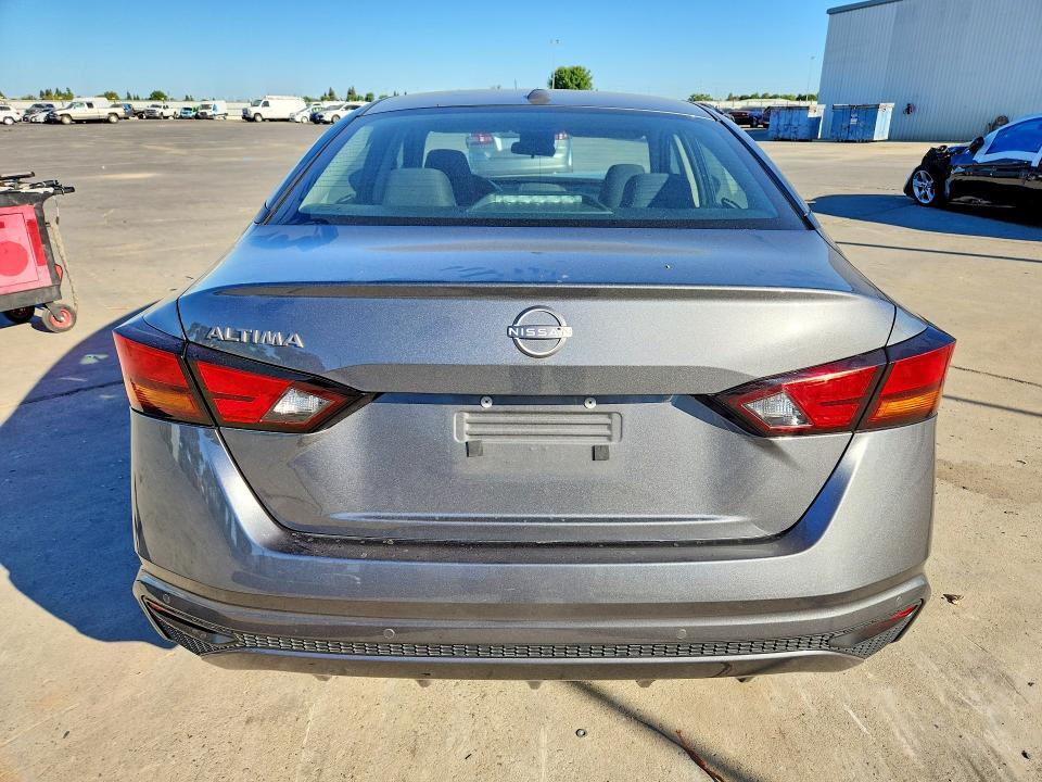2025 NISSAN ALTIMA SV — Фото 6 из 12