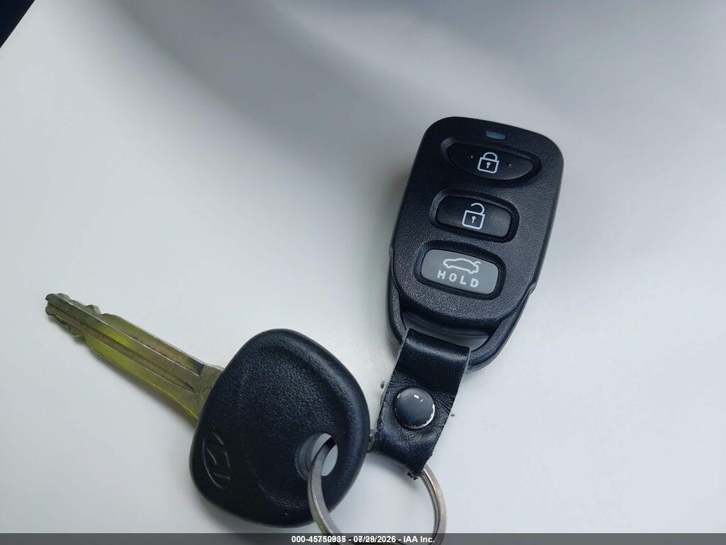 5NPD74LF3LH618103 2020 HYUNDAI ELANTRA photo no. 11