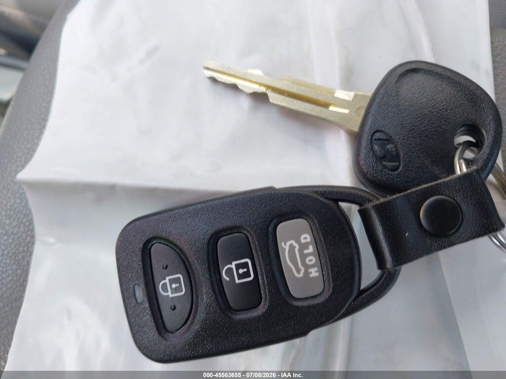 5NPD74LF6LH608911 2020 HYUNDAI ELANTRA photo no. 11