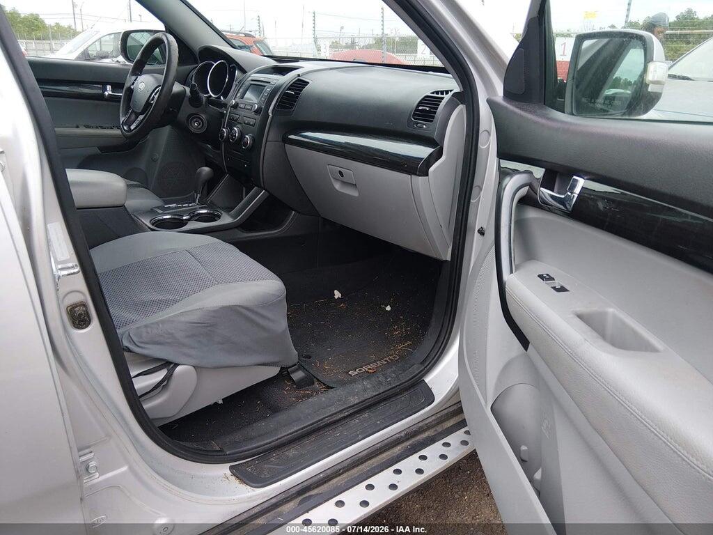 5XYKTDA27DG374483 2013 KIA SORENTO photo no. 5