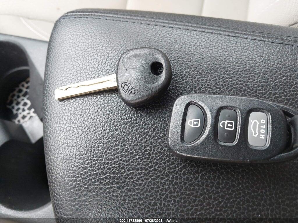 5XXGM4A79DG180041 2013 KIA OPTIMA photo no. 11