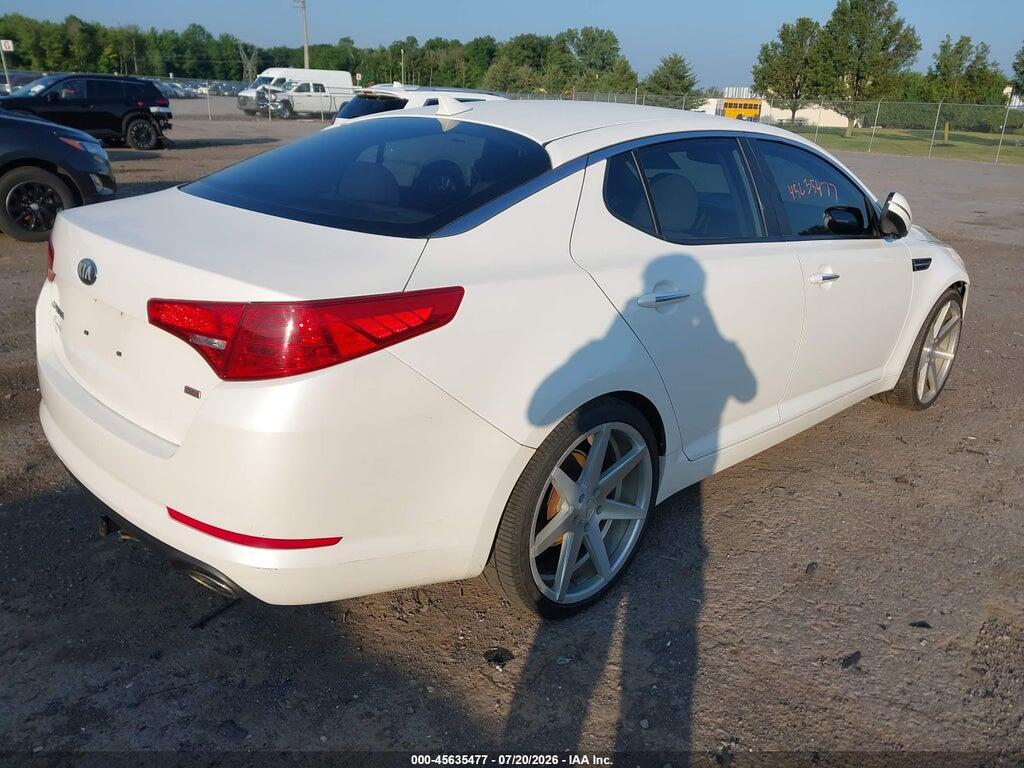 KNAGM4A77D5405641 2013 KIA OPTIMA photo no. 4
