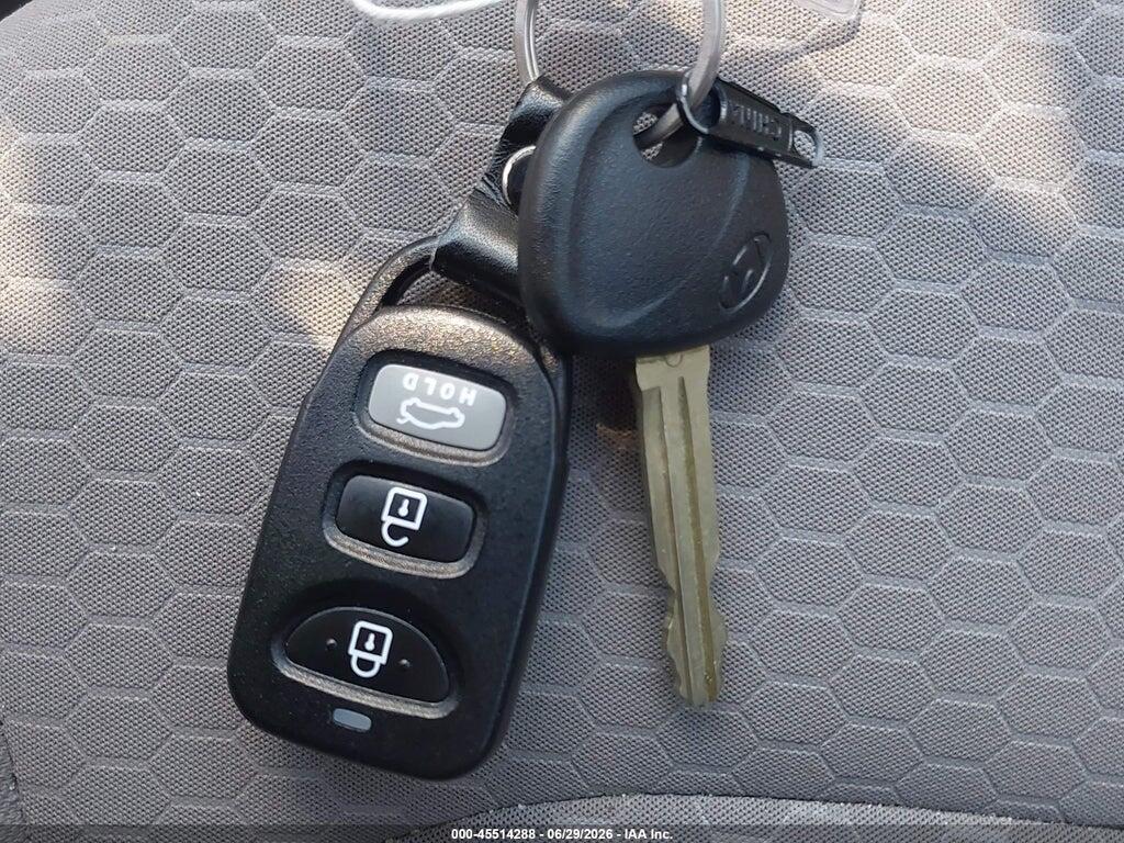 5NPD74LF2LH614110 2020 HYUNDAI ELANTRA photo no. 11