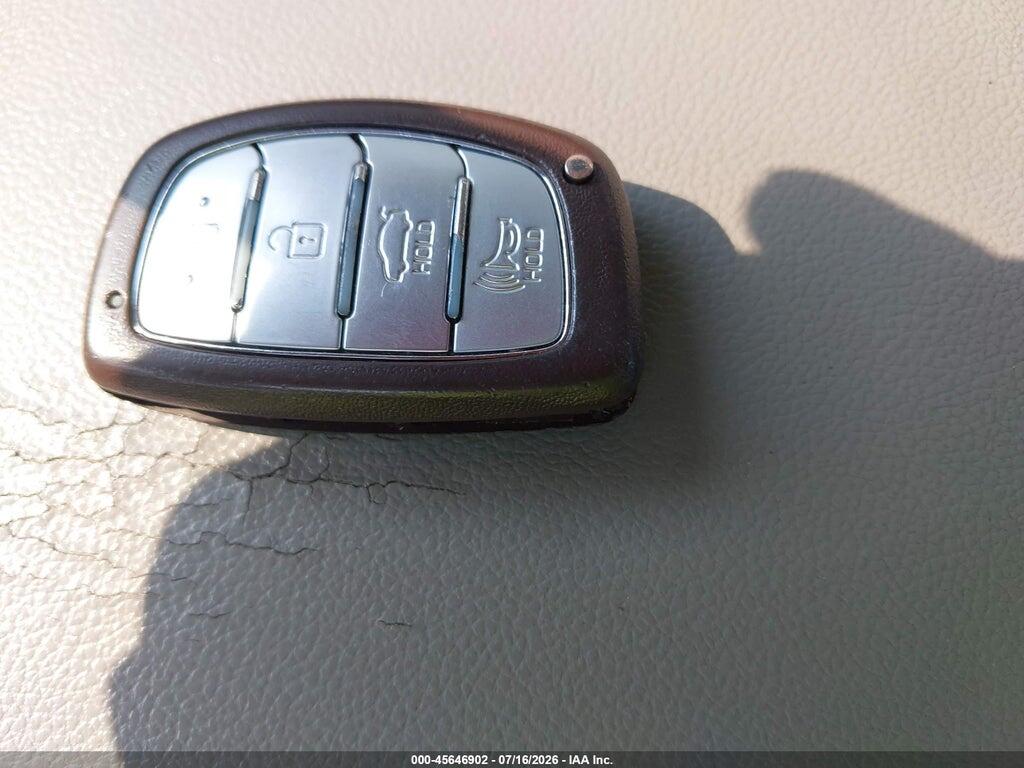 KMHD84LF2LU953576 2020 HYUNDAI ELANTRA photo no. 11