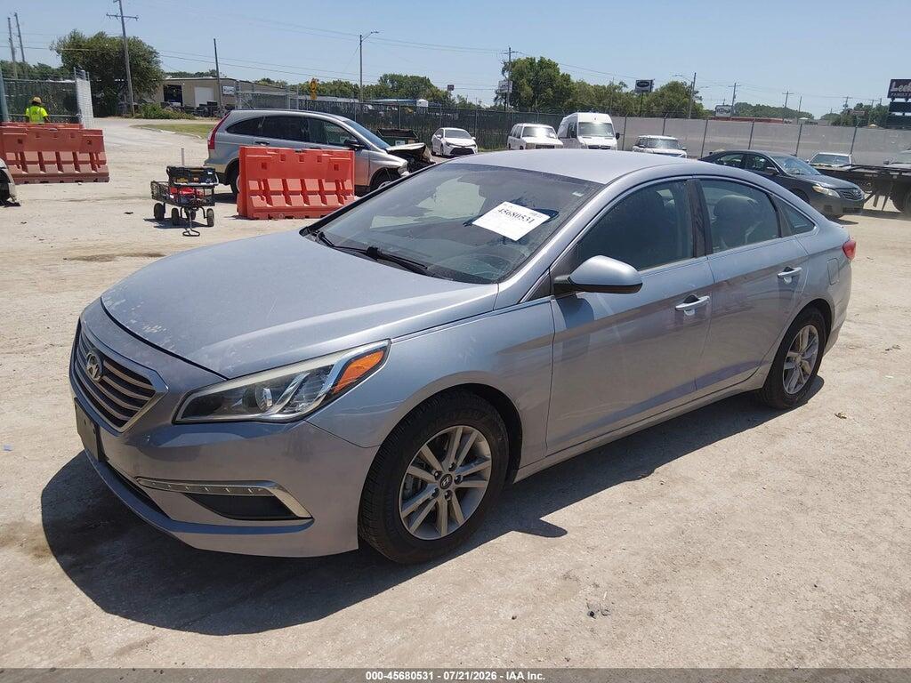 5NPE24AF8FH214532 2015 HYUNDAI SONATA photo no. 2