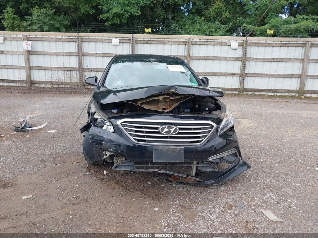5NPE24AF4FH021052 2015 HYUNDAI SONATA photo no. 12