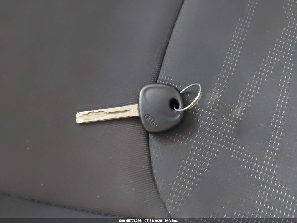 KNADM4A35D6170389 2013 KIA RIO photo no. 11