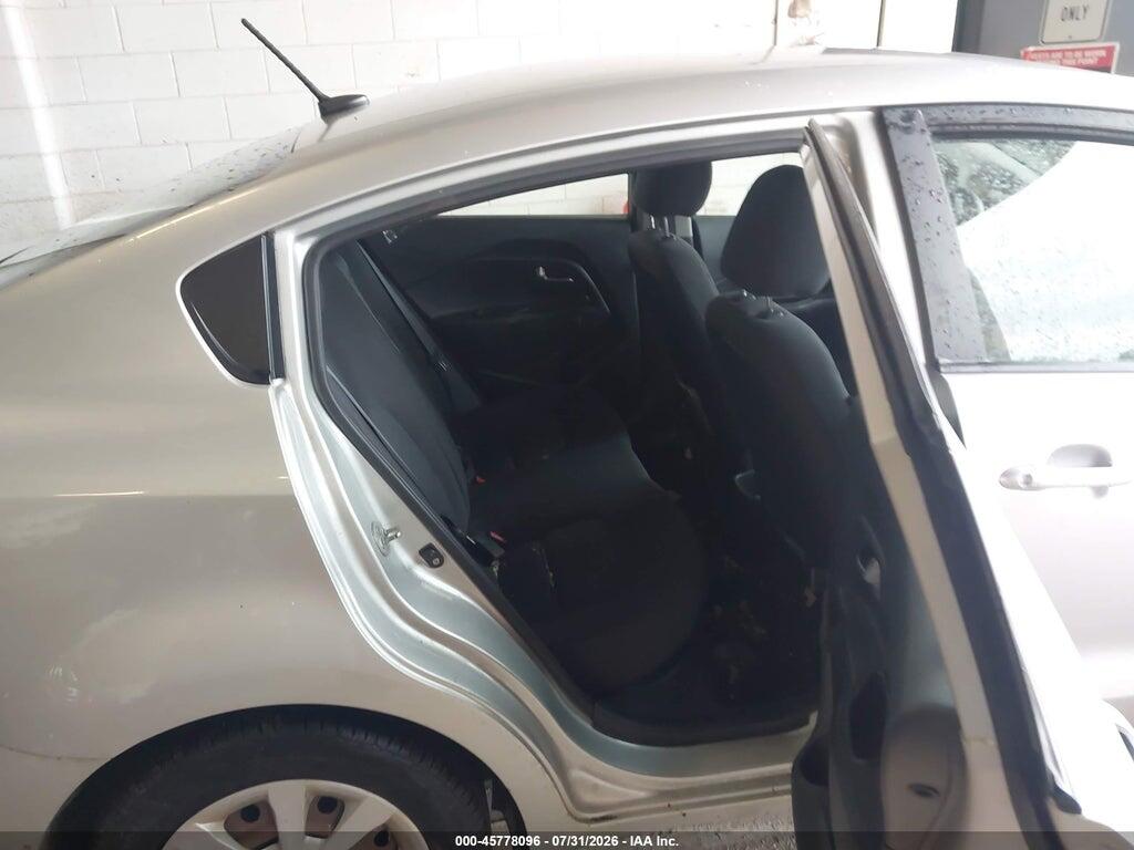 KNADM4A35D6170389 2013 KIA RIO photo no. 8
