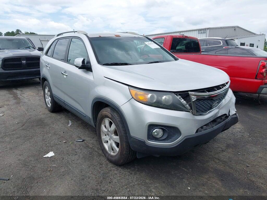 5XYKT3A60DG328958 2013 KIA SORENTO photo no. 1