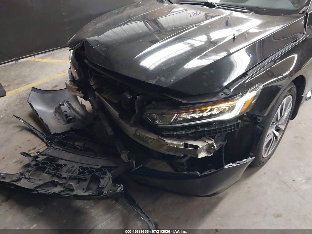 1HGCV3F53JA002017 2018 HONDA ACCORD HYBRID photo no. 6