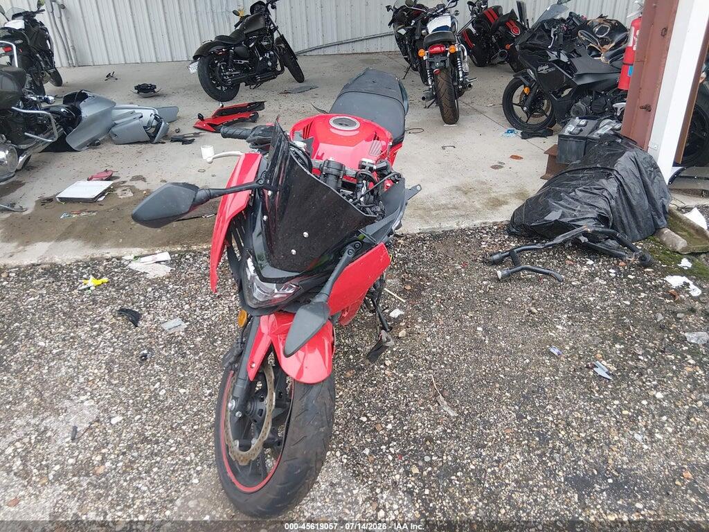 MLHRC7407J5400446 2018 HONDA CBR650 photo no. 5