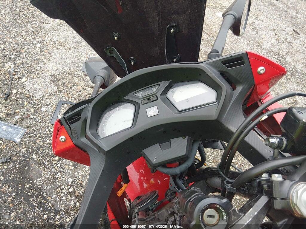 MLHRC7407J5400446 2018 HONDA CBR650 photo no. 7