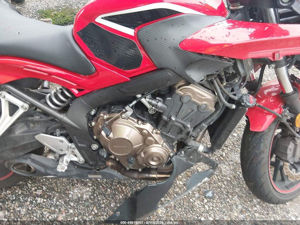 MLHRC7407J5400446 2018 HONDA CBR650 photo no. 8