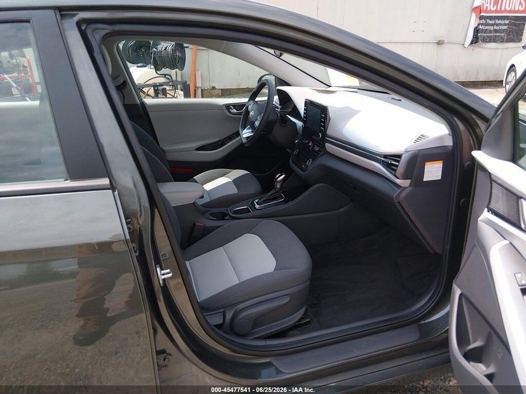 KMHC65LC4LU220183 2020 HYUNDAI IONIQ HYBRID photo no. 5