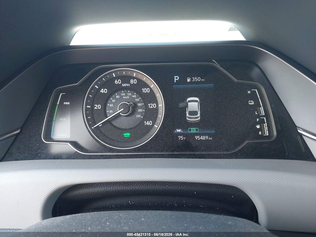 KMHC65LC4LU219776 2020 HYUNDAI IONIQ HYBRID photo no. 7
