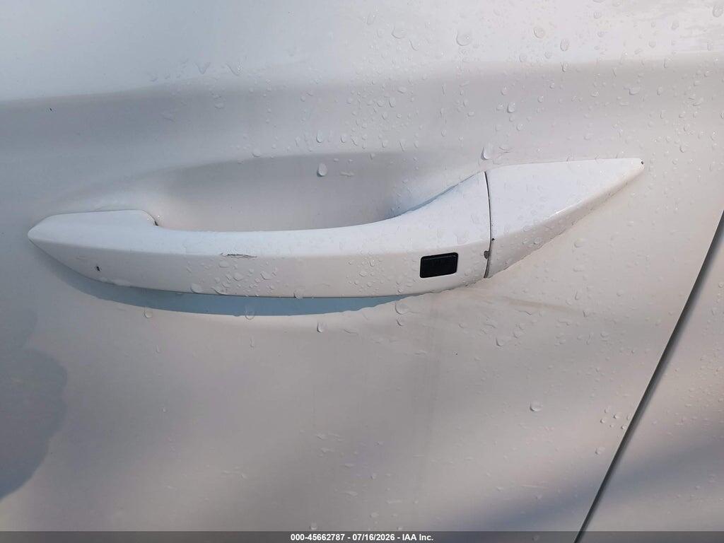 KMHC65LC7LU220002 2020 HYUNDAI IONIQ HYBRID photo no. 12