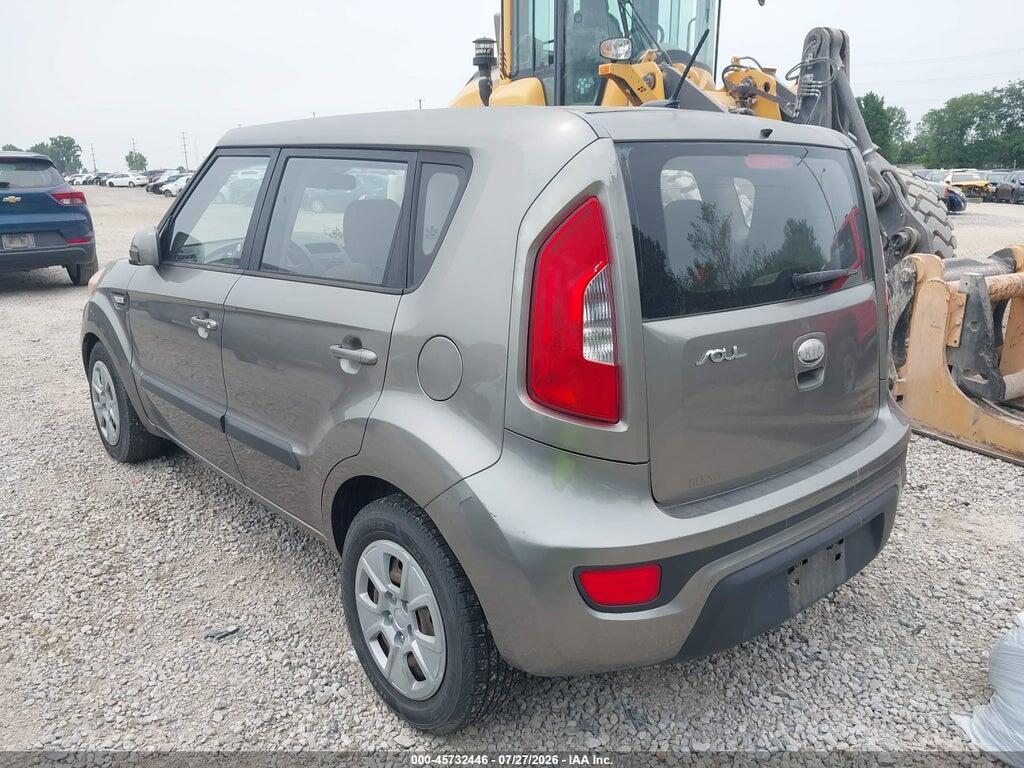 KNDJT2A53D7572923 2013 KIA SOUL photo no. 3