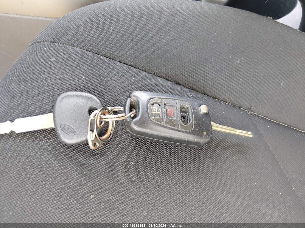 KNDJT2A68D7528604 2013 KIA SOUL photo no. 11