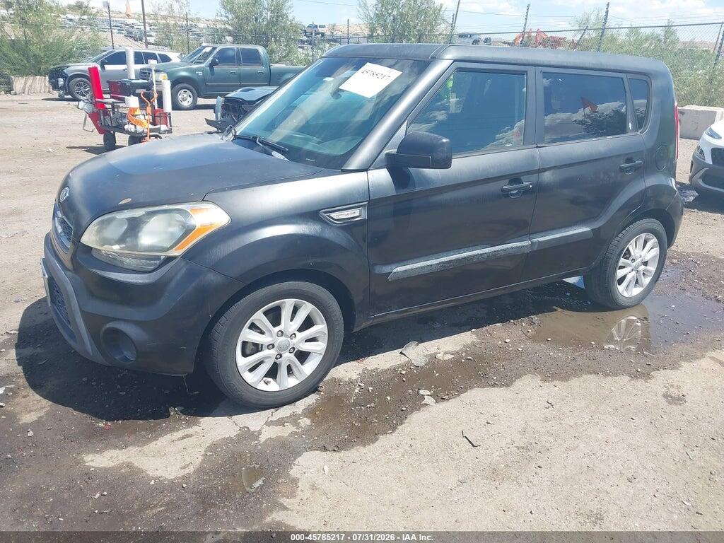 KNDJT2A51D7542528 2013 KIA SOUL photo no. 2