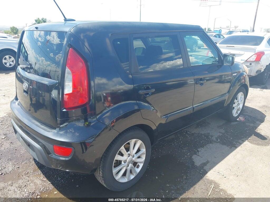 KNDJT2A51D7542528 2013 KIA SOUL photo no. 4