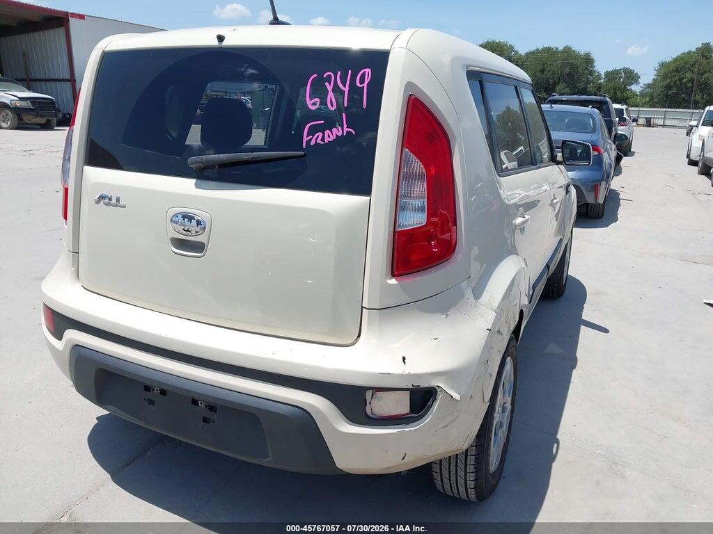 KNDJT2A55D7527756 2013 KIA SOUL photo no. 4