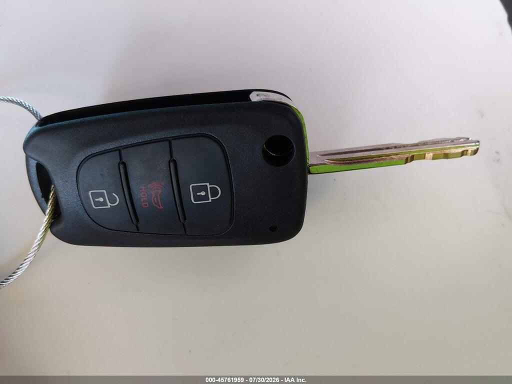 KNDJT2A51D7501705 2013 KIA SOUL photo no. 11