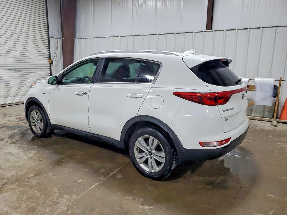 KNDPMCAC0H7244540 2017 KIA SPORTAGE photo no. 2