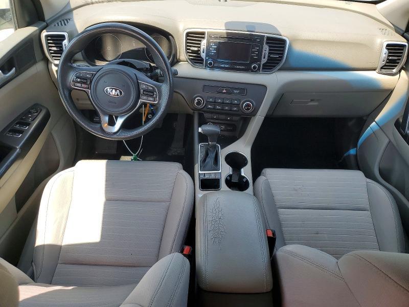KNDPMCAC0H7244540 2017 KIA SPORTAGE photo no. 8