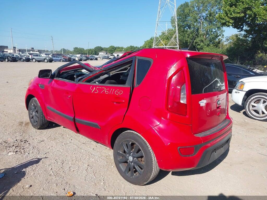 KNDJT2A68D7561182 2013 KIA SOUL photo no. 3