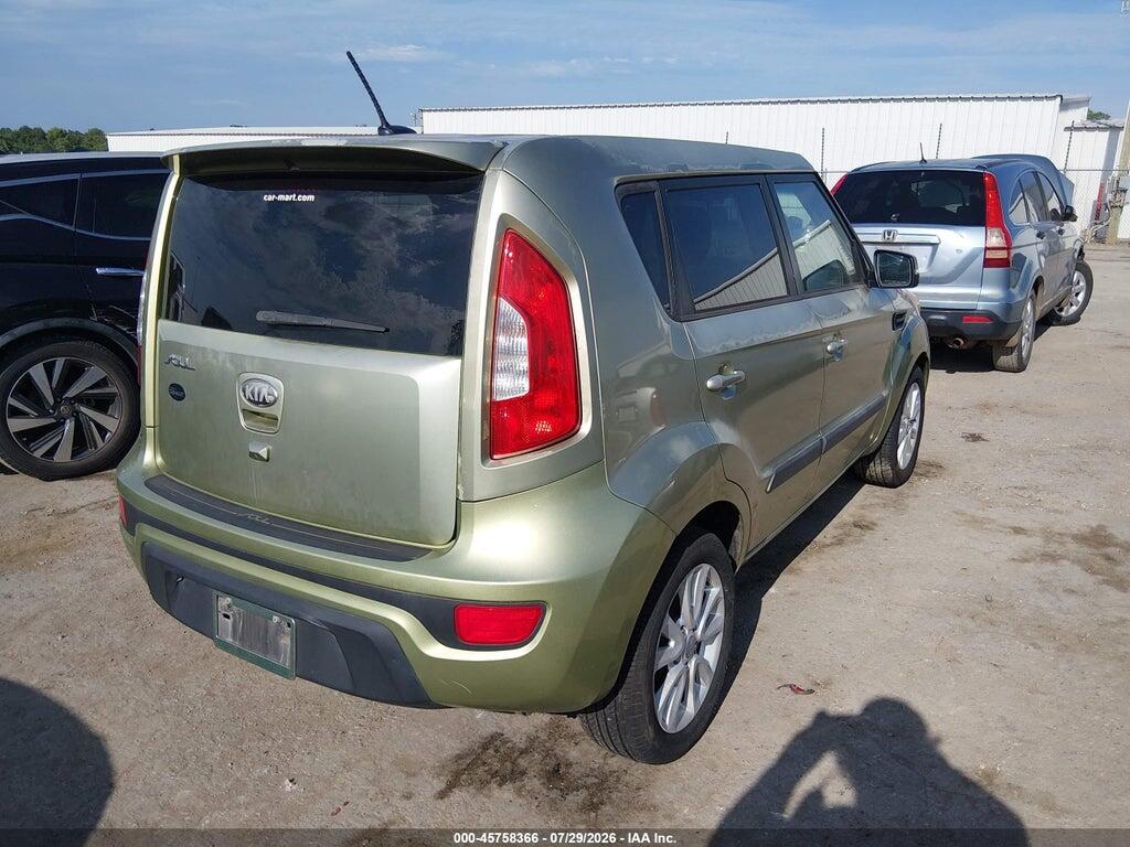 KNDJT2A61D7504368 2013 KIA SOUL photo no. 4
