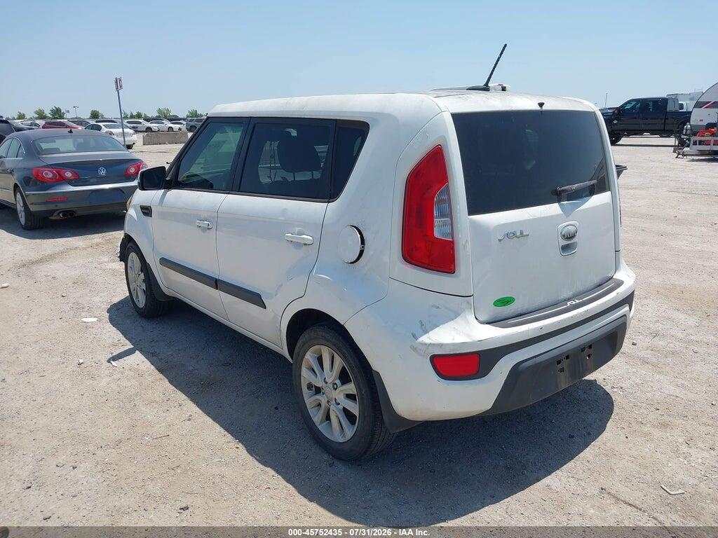 KNDJT2A61D7482419 2013 KIA SOUL photo no. 3
