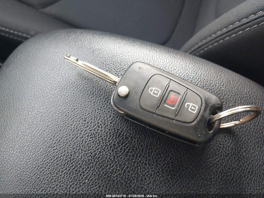 KNDJT2A64D7756342 2013 KIA SOUL photo no. 11