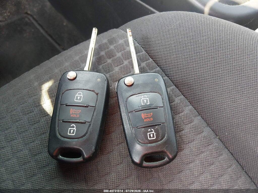 KNDJT2A55D7588038 2013 KIA SOUL photo no. 11