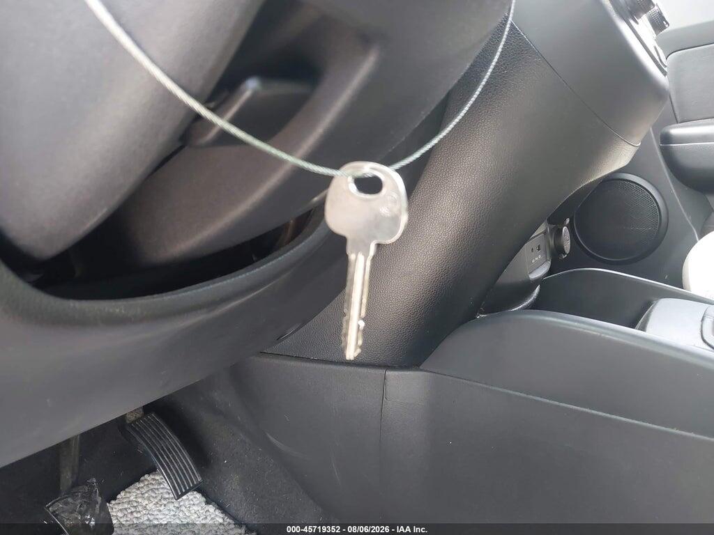 KNDJT2A50D7750318 2013 KIA SOUL photo no. 11