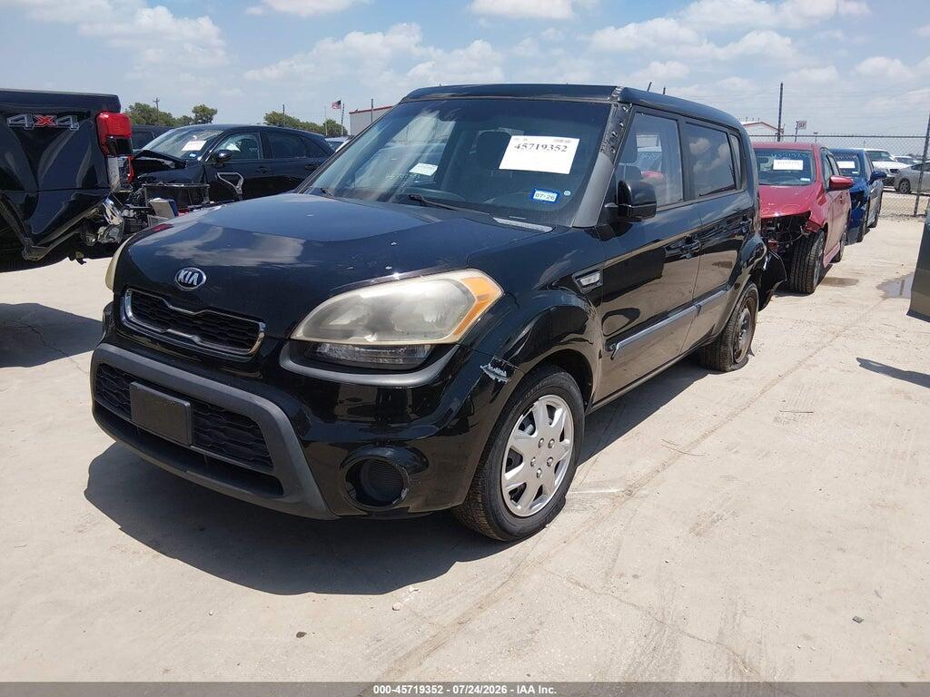 KNDJT2A50D7750318 2013 KIA SOUL photo no. 2