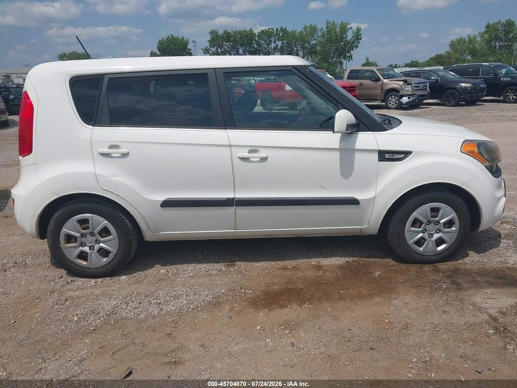 KNDJT2A56D7505250 2013 KIA SOUL photo no. 11