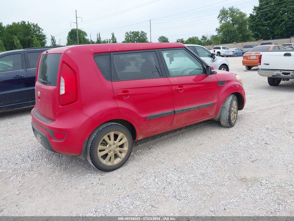 KNDJT2A69D7585667 2013 KIA SOUL photo no. 4
