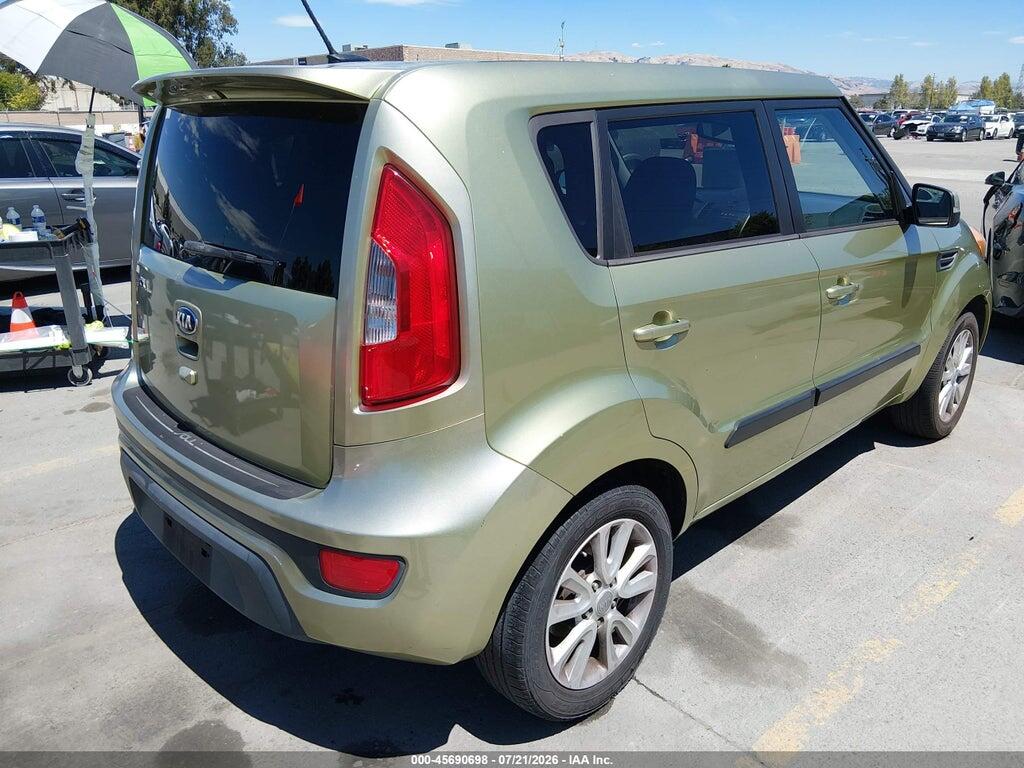 KNDJT2A6XD7637436 2013 KIA SOUL photo no. 4