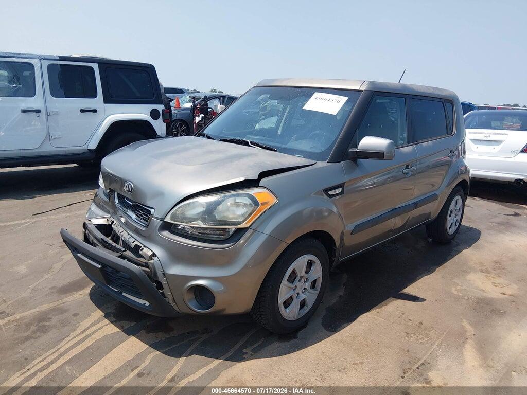 KNDJT2A53D7636524 2013 KIA SOUL photo no. 2