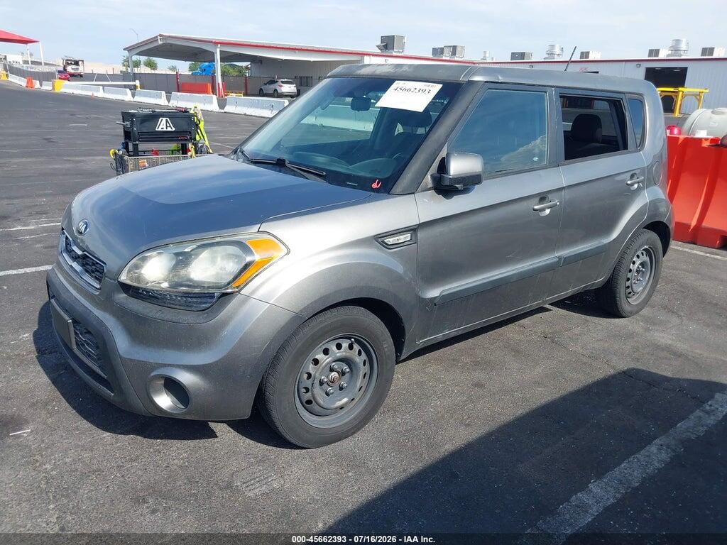 KNDJT2A56D7605624 2013 KIA SOUL photo no. 2