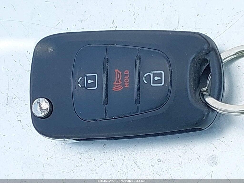 KNDJT2A59D7626273 2013 KIA SOUL photo no. 11