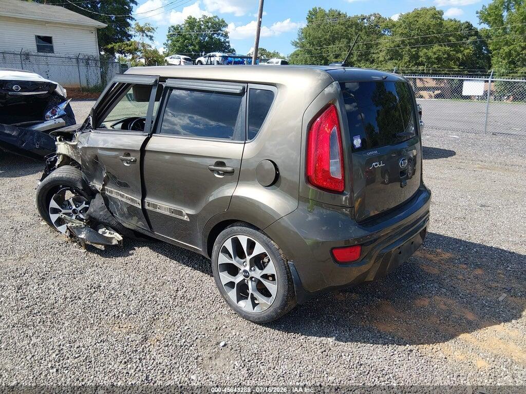 KNDJT2A69D7517885 2013 KIA SOUL photo no. 3
