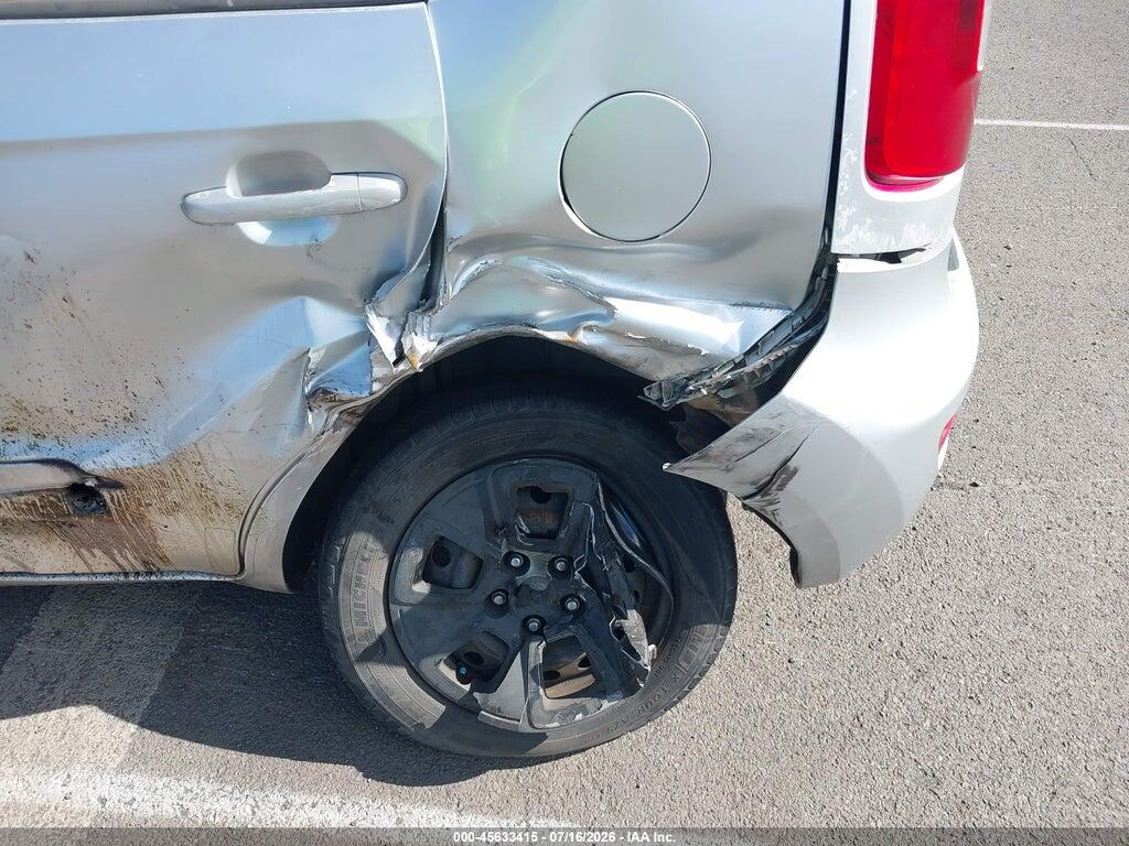 KNDJT2A51D7510291 2013 KIA SOUL photo no. 6