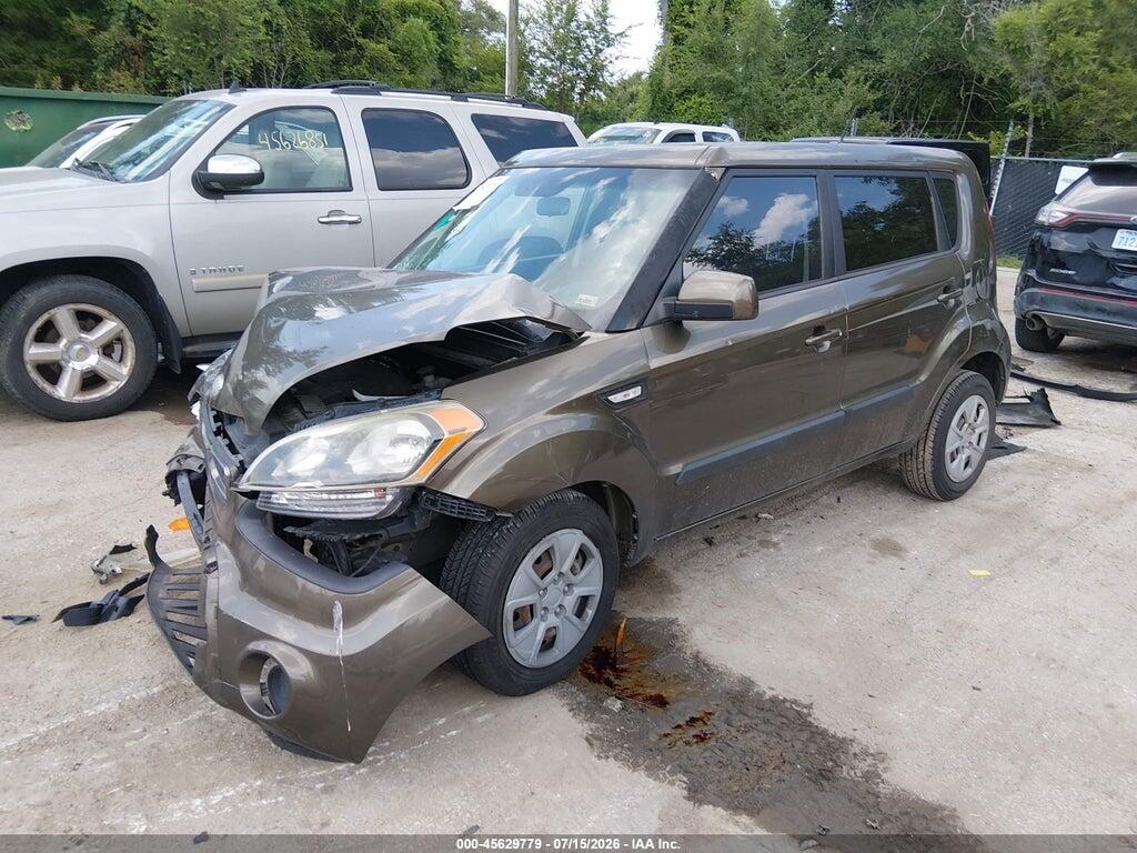 KNDJT2A53D7528405 2013 KIA SOUL photo no. 2
