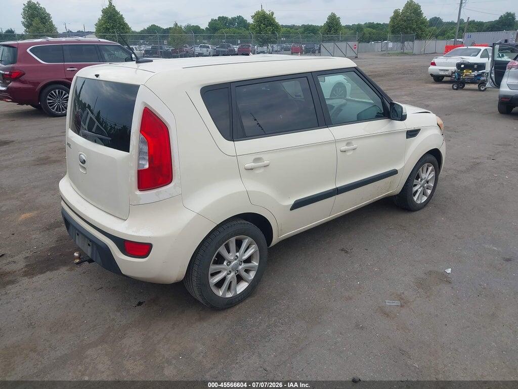 KNDJT2A68D7573431 2013 KIA SOUL photo no. 4