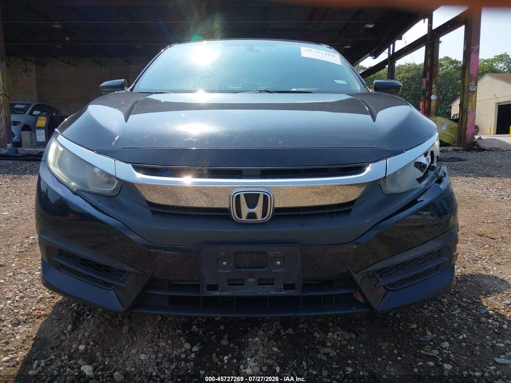 19XFC2F58JE003849 2018 HONDA CIVIC photo no. 12