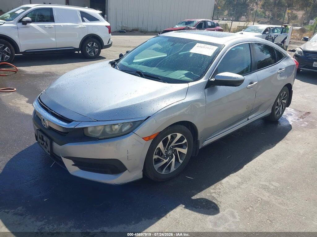 19XFC2F76JE020909 2018 HONDA CIVIC photo no. 2