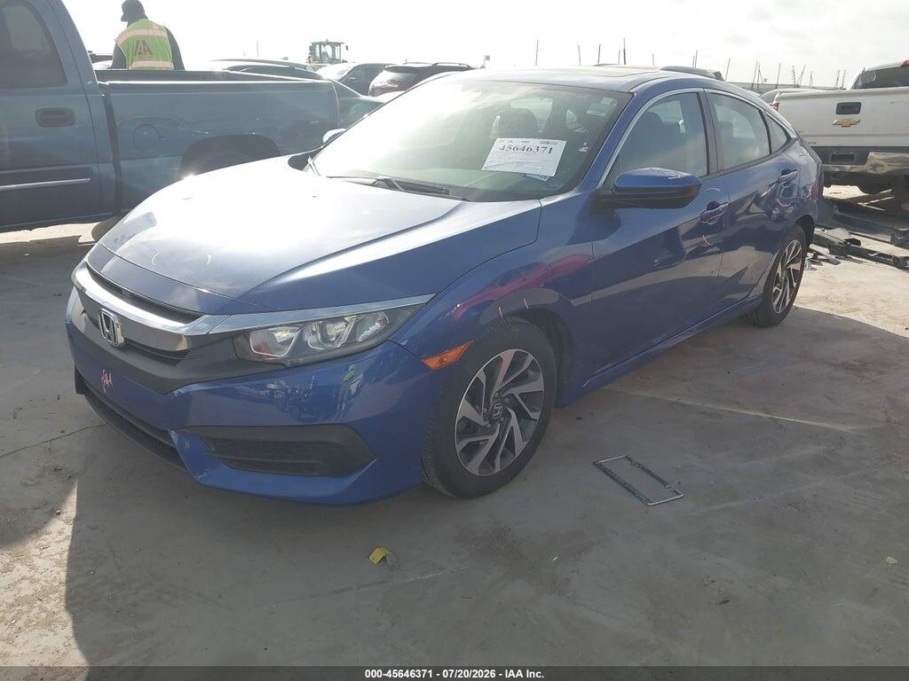 19XFC2F79JE021715 2018 HONDA CIVIC photo no. 2