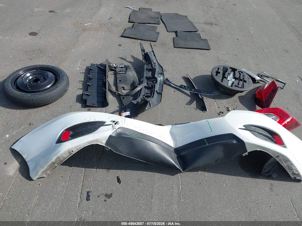 19XFC2F7XJE016667 2018 HONDA CIVIC photo no. 12
